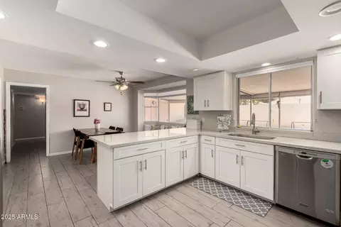 Kitchen - 533 E 7th Pl, Mesa, AZ 85203 photo 2 of 4