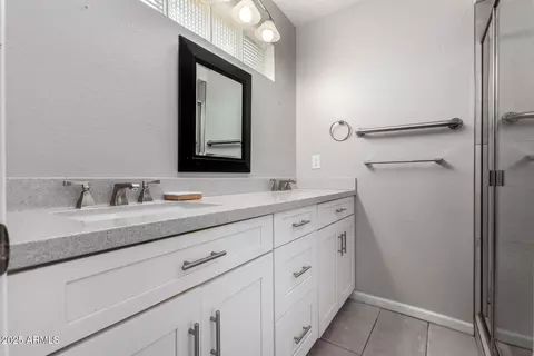 Bath - 533 E 7th Pl, Mesa, AZ 85203 photo 2 of 6