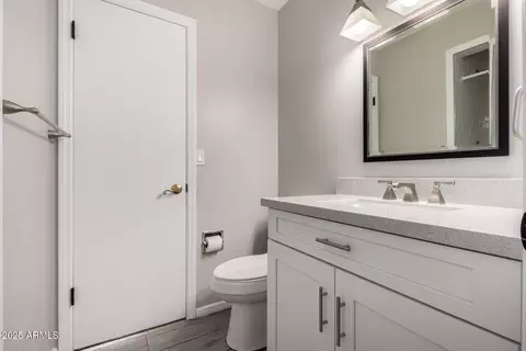 Bath - 533 E 7th Pl, Mesa, AZ 85203 photo 3 of 6