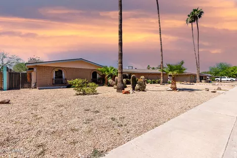 Exterior - 533 E 7th Pl, Mesa, AZ 85203 photo 1 of 11