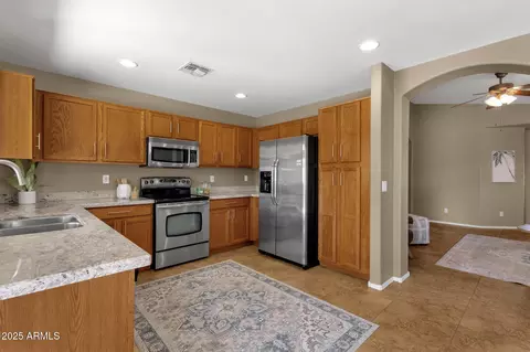 4101 S Dewdrop Ct, Gilbert, AZ 85297 photo 12