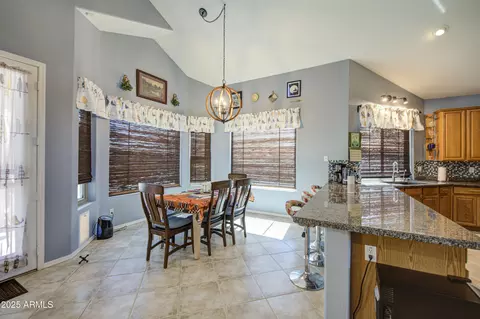 Dining - 9347 E Hillview Cir, Mesa, AZ 85207 photo 1 of 6