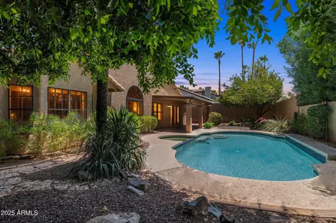 10367 E Wood Dr, Scottsdale, AZ 85260