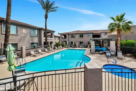 14815 N Fountain Hills Blvd #201, Fountain Hills, AZ 85268