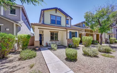 4379 E Rosemonte Dr, Phoenix, AZ 85050