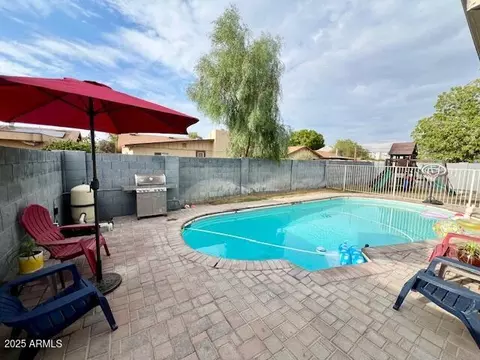 3842 W Mauna Loa Ln, Phoenix, AZ 85053