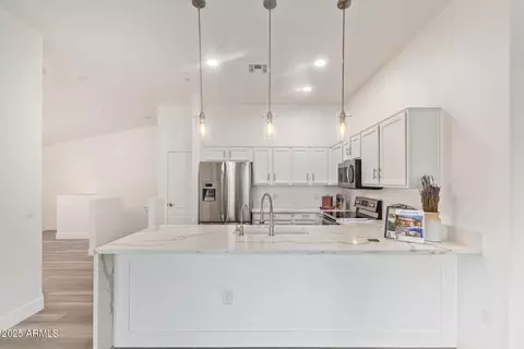 Kitchen - 2402 E 5th St #1457, Tempe, AZ 85281 photo 5 of 5