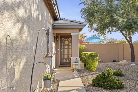 4111 S Dewdrop Ct, Gilbert, AZ 85297 photo 3