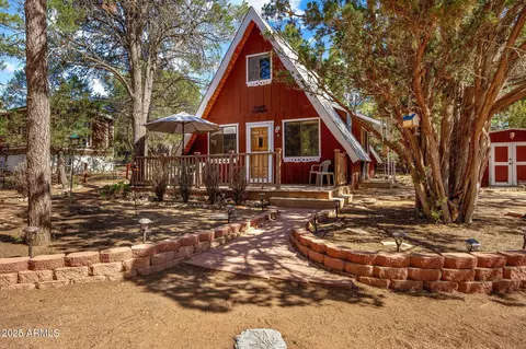2158 Fishermans Rd, Overgaard, AZ 85933