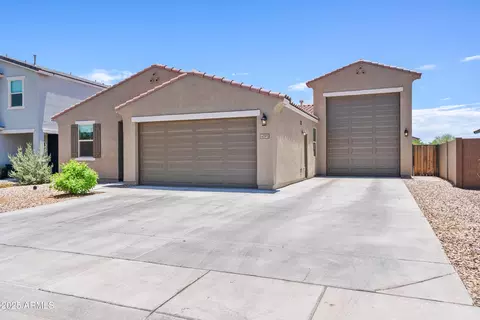 4091 W Suncup Dr, San Tan Valley, AZ 85142