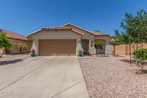 2896 W Hayden Peak Dr, San Tan Valley, AZ 85142