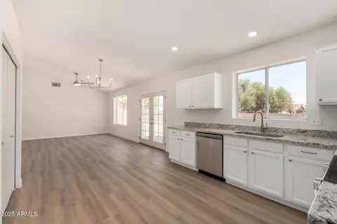 1727 W 12th Ave, Apache Junction, AZ 85120 photo 9