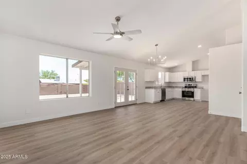 1727 W 12th Ave, Apache Junction, AZ 85120 photo 4
