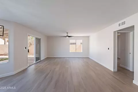 Living - 16609 S 41st St, Phoenix, AZ 85048 photo 4 of 5