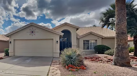 9421 E Cedar Waxwing Dr, Sun Lakes, AZ 85248