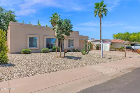 3919 E Larkspur Dr, Phoenix, AZ 85032 photo 2