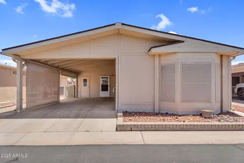 6461 S Oakmont Dr, Chandler, AZ 85249