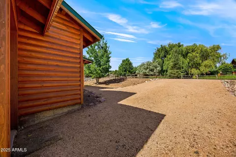 Exterior - 2353 S Buffalo Loop, Overgaard, AZ 85933 photo 12 of 12