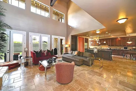 Living - 3804 E Camelback Rd, Phoenix, AZ 85018 photo 2 of 2