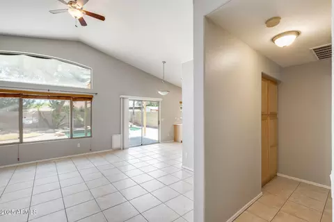 1037 E Baylor Ln, Gilbert, AZ 85296 photo 23
