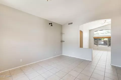 1037 E Baylor Ln, Gilbert, AZ 85296 photo 12