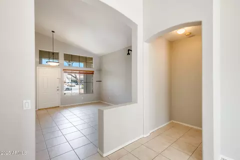 1037 E Baylor Ln, Gilbert, AZ 85296 photo 14