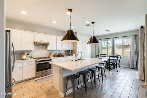 699 S 197th Dr, Buckeye, AZ 85326