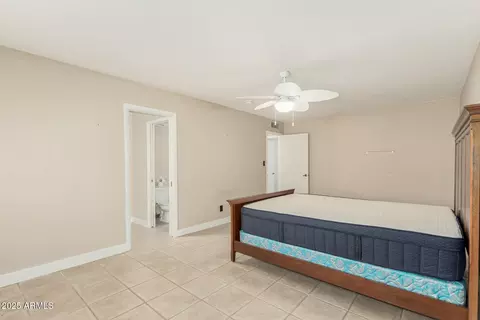 Bedroom - 6025 N 10th Pl, Phoenix, AZ 85014 photo 2 of 4