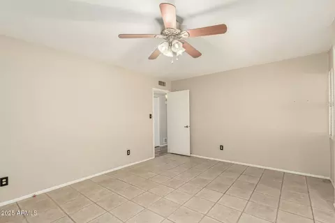Bedroom - 6025 N 10th Pl, Phoenix, AZ 85014 photo 3 of 4