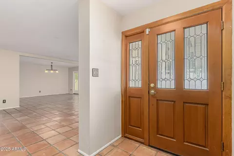 Entry Way - 6025 N 10th Pl, Phoenix, AZ 85014 photo 1 of 1
