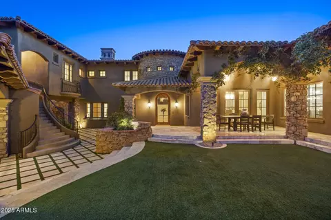 9290 E Thompson Peak Pkwy #470, Scottsdale, AZ 85255