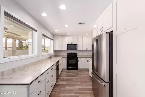 Kitchen - 1804 S Standage Cir, Mesa, AZ 85202 photo 1 of 3