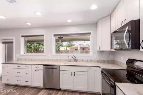 Kitchen - 1804 S Standage Cir, Mesa, AZ 85202 photo 2 of 3