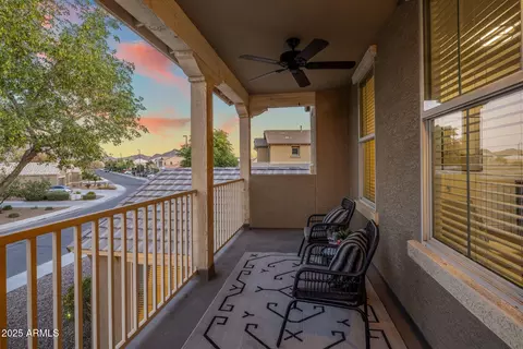 7616 S Sorrell Ln, Gilbert, AZ 85298 photo 9