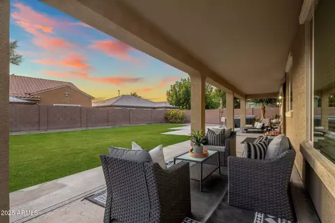 7616 S Sorrell Ln, Gilbert, AZ 85298 photo 6
