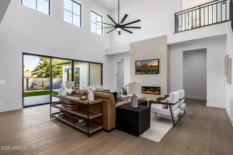 Living - 4813 Earll Dr, Phoenix, AZ 85018 photo 1 of 5