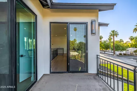 Exterior - 4813 Earll Dr, Phoenix, AZ 85018 photo 13 of 25