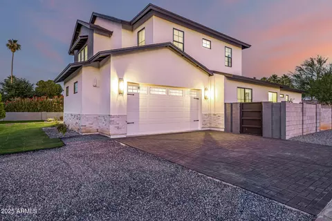 Exterior - 4813 Earll Dr, Phoenix, AZ 85018 photo 5 of 25