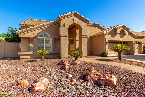 5731 W Gail Dr, Chandler, AZ 85226