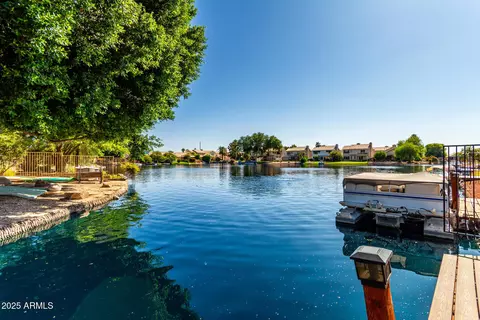 1379 E Butler Cir, Chandler, AZ 85225