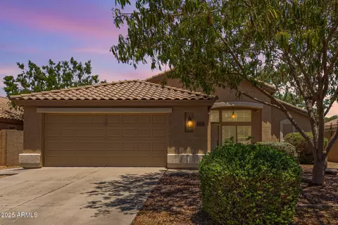 Exterior - 10318 E Plata Ave, Mesa, AZ 85212 photo 6 of 7