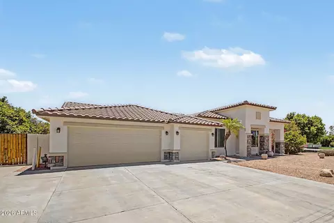 4429 E Downing Cir, Mesa, AZ 85205 photo 2