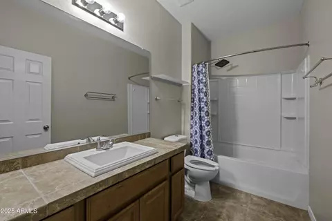 Bath - 1953 E Lafayette Ave, Gilbert, AZ 85298 photo 1 of 7