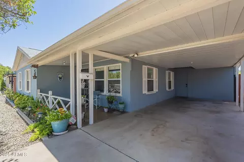 Exterior - 1003 E Mariposa St, Phoenix, AZ 85014 photo 3 of 8