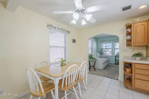 Dining - 1003 E Mariposa St, Phoenix, AZ 85014 photo 1 of 1