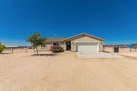 20750 E Chase Ct, Florence, AZ 85132