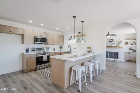 2337 E Contessa St, Mesa, AZ 85213