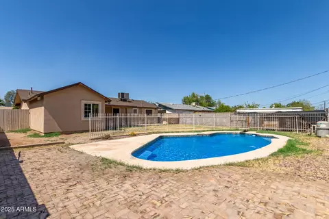 Exterior - 233 E 7th Dr, Mesa, AZ 85210 photo 11 of 12