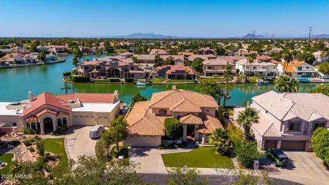 View/Area - 1834 E Willow Tree Ct, Gilbert, AZ 85234 photo 1 of 11