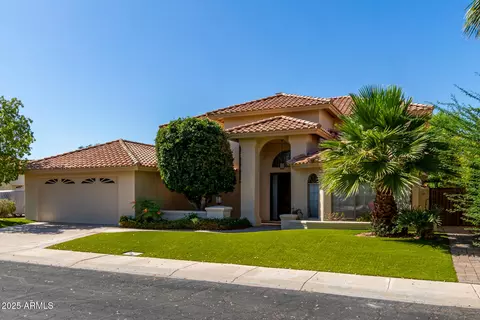 Exterior - 1834 E Willow Tree Ct, Gilbert, AZ 85234 photo 3 of 14